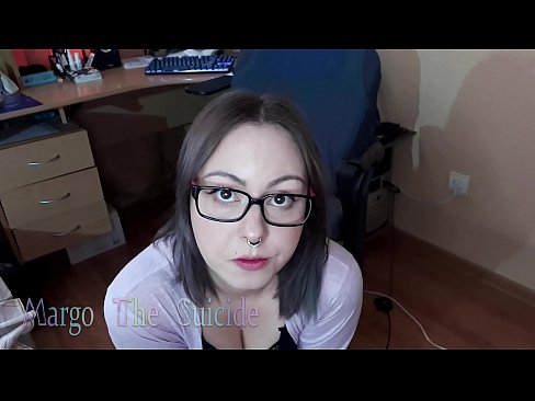 ❤️ Сексуальная Девушка В Очках Глубоко Сосет Фаллоимитатор На Камеру ❌ Секс видео у нас ️❤