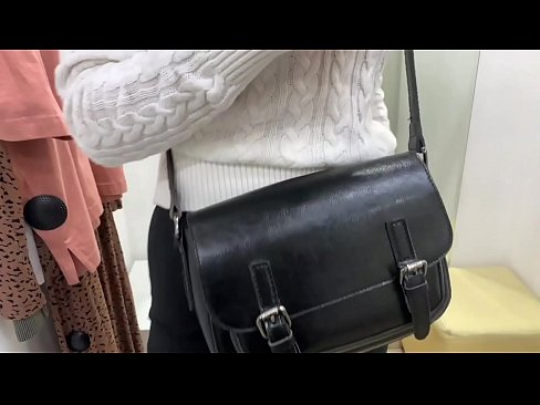 ❤️ Публичная мастурбация молоденькой сучки ФералБерри с дилдо в примерочной ❌ Секс видео у нас ️❤