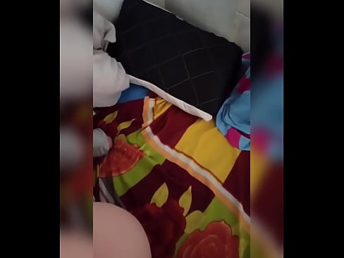 ❤️ Моя соседка остается дома одна, потому что ее муж уходит в отпуск, а я пользуюсь случаем, чтобы трахнуть ее и наполнить ее задницу молоком ❌ Секс видео у нас ️❤